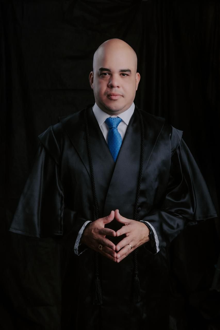 Dr. Dellano Sousa, advogado criminalista especializado em provas digitais